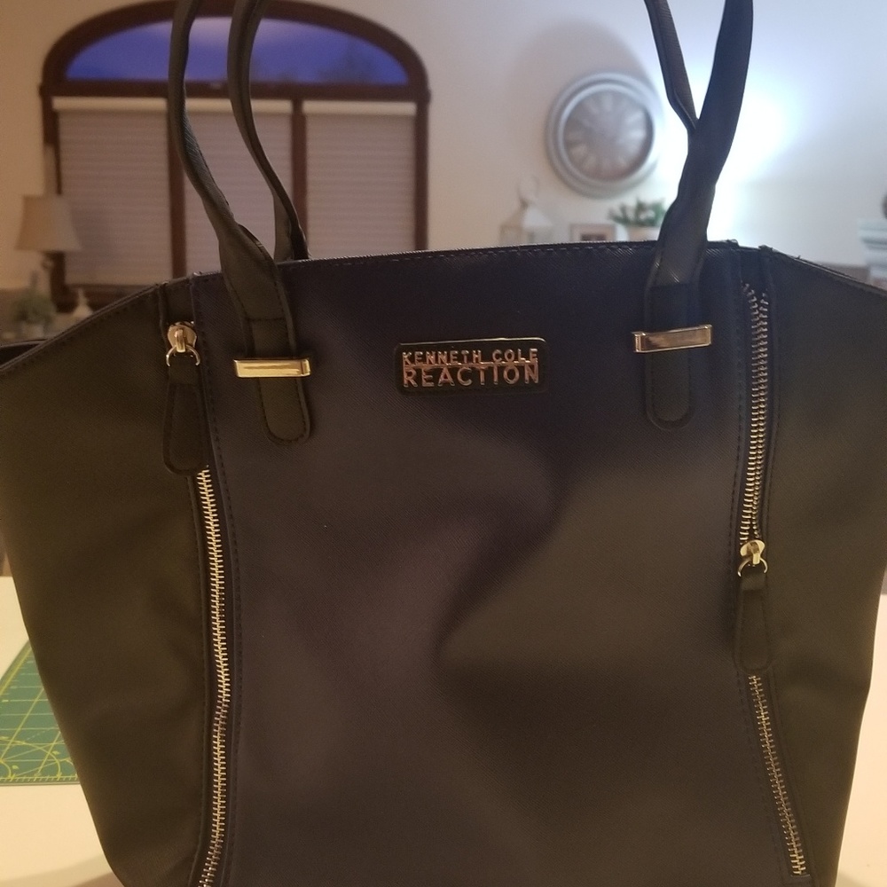 Kenneth Cole Reaction Blue and Black Tote